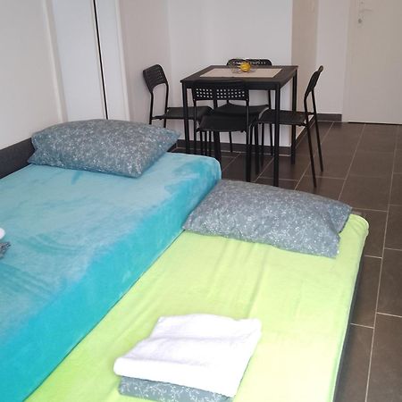 Abelia Sea View Apartment Pula Habitación foto